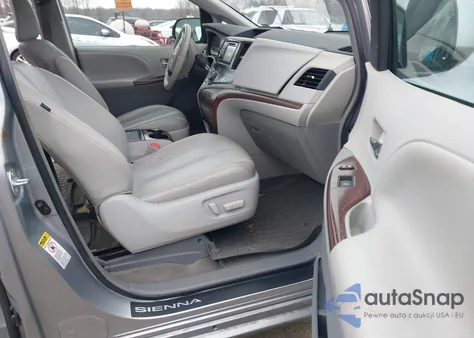 2013 Toyota Sienna Xle V6 8 Passenger из США, поврежденный, VIN 5TDYK3DC4DS395158